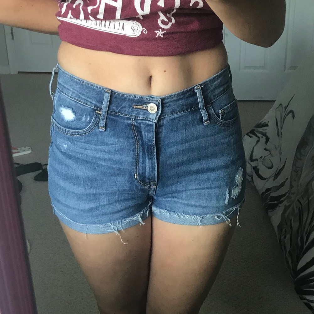 Hollister High-waisted Jean Shorts (Short Short)